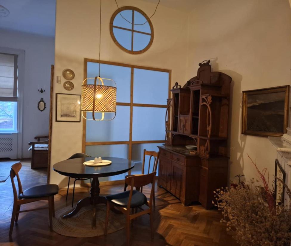 Anno 1800 Daire Bistriţa Dış mekan fotoğraf